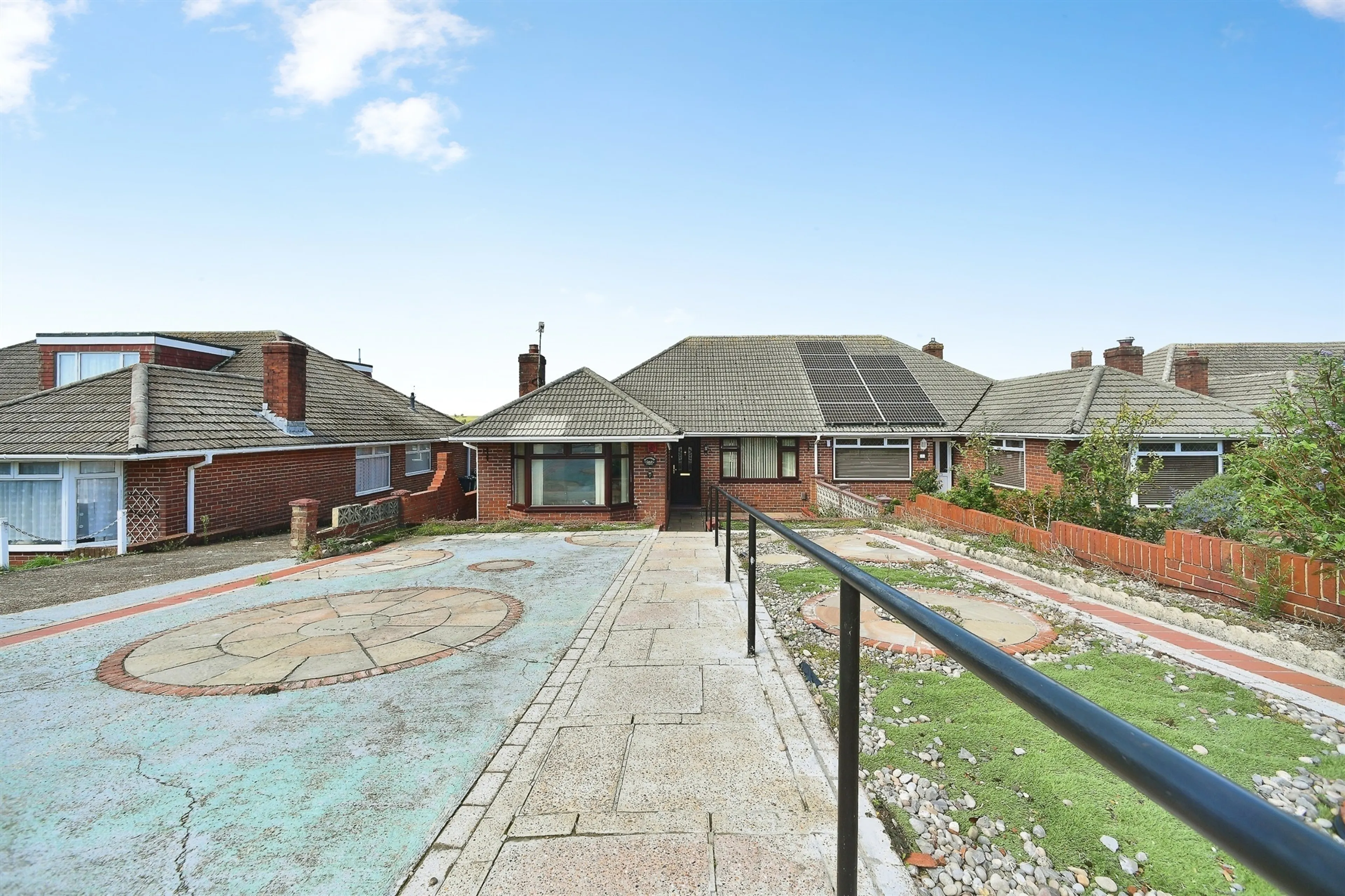 Property at Swanborough Drive, Brighton