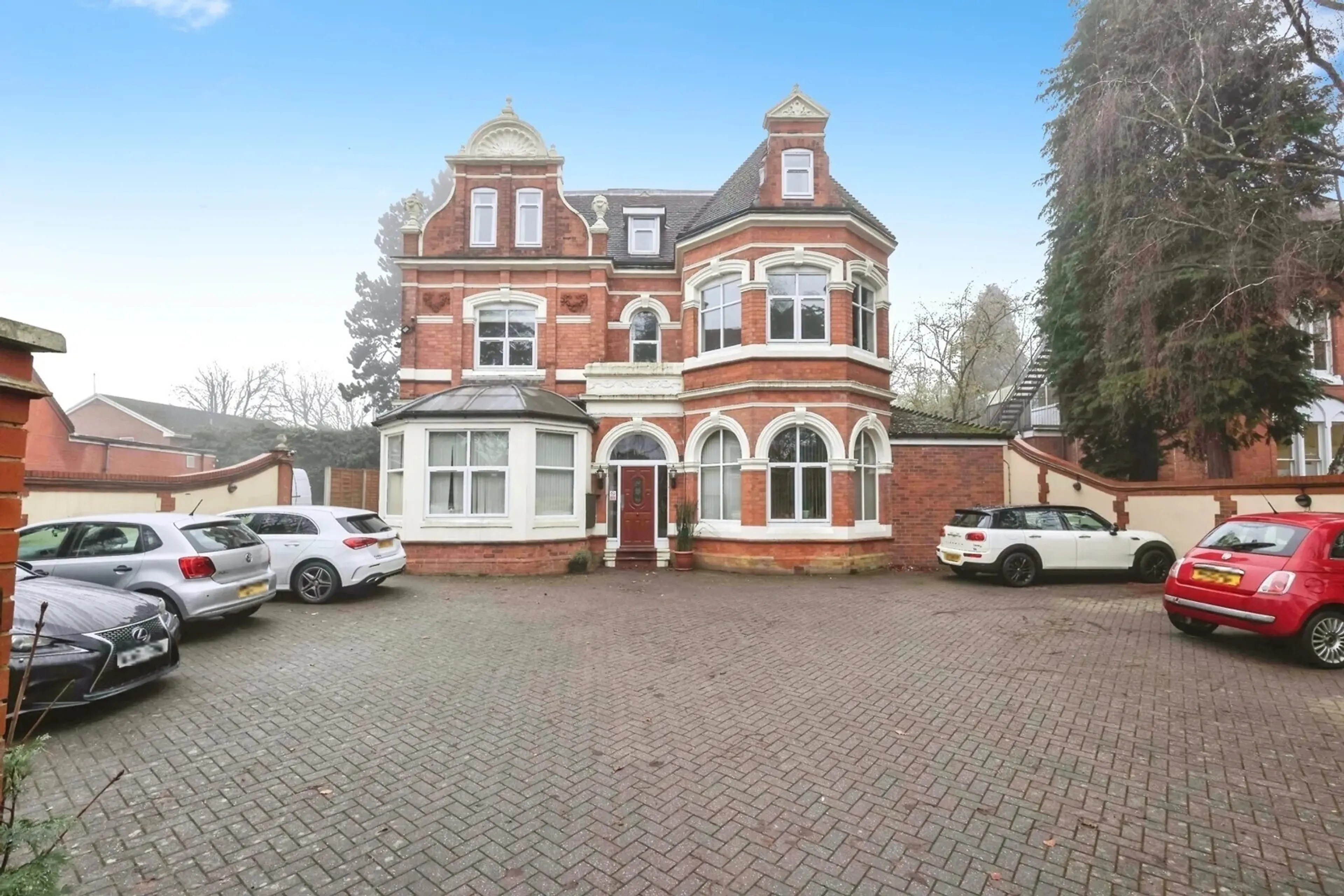 Property photo 0