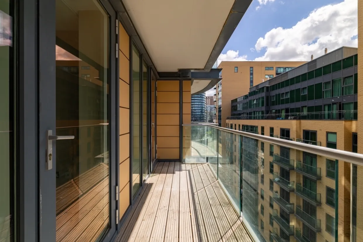 Millharbour, E14 photo 6