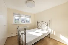 Wheathampstead Road Harpenden AL5 photo 9