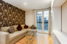 Limeharbour, E14 photo 11