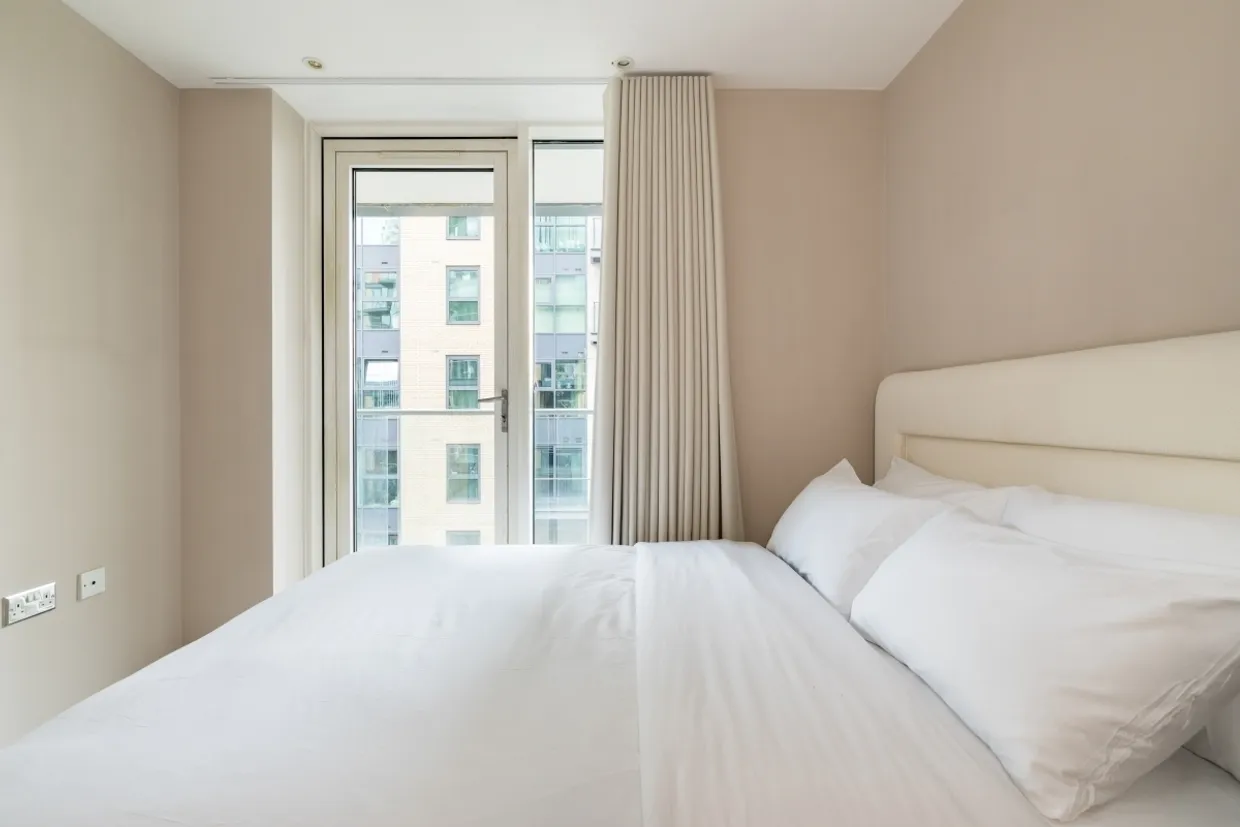 Millharbour, E14 photo 13