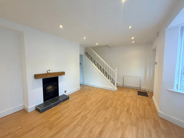 Lawton Moor Road, M23 0PR
