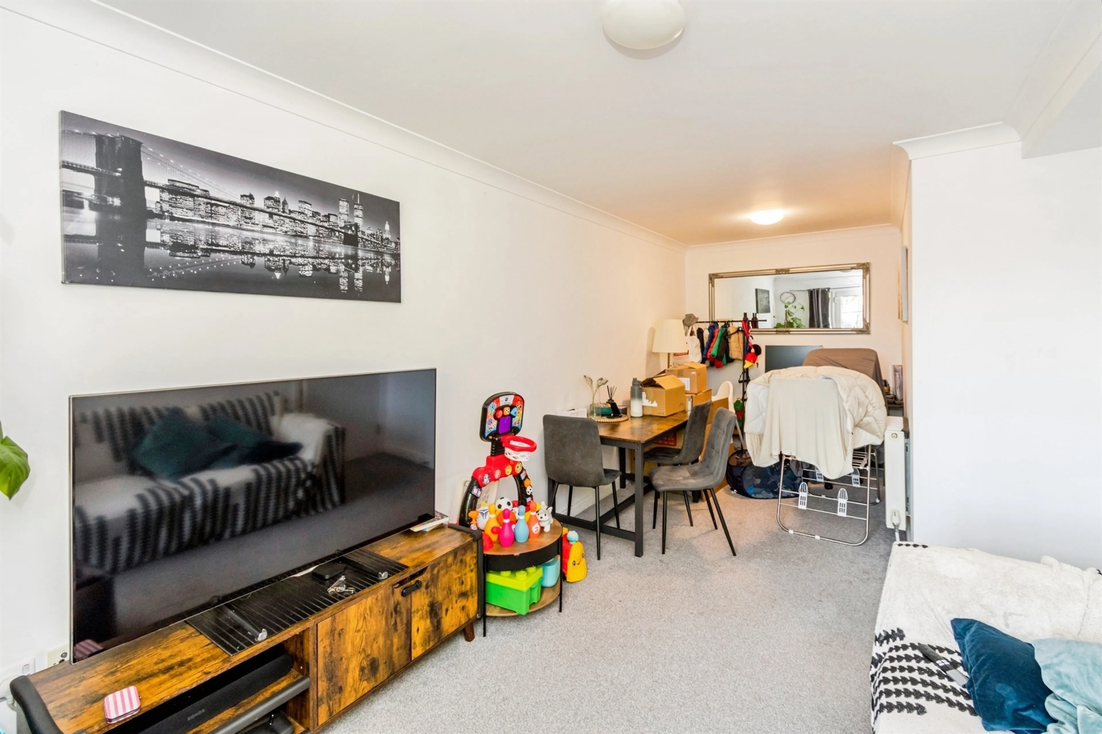 Property at Millbrook Road East, Southampton