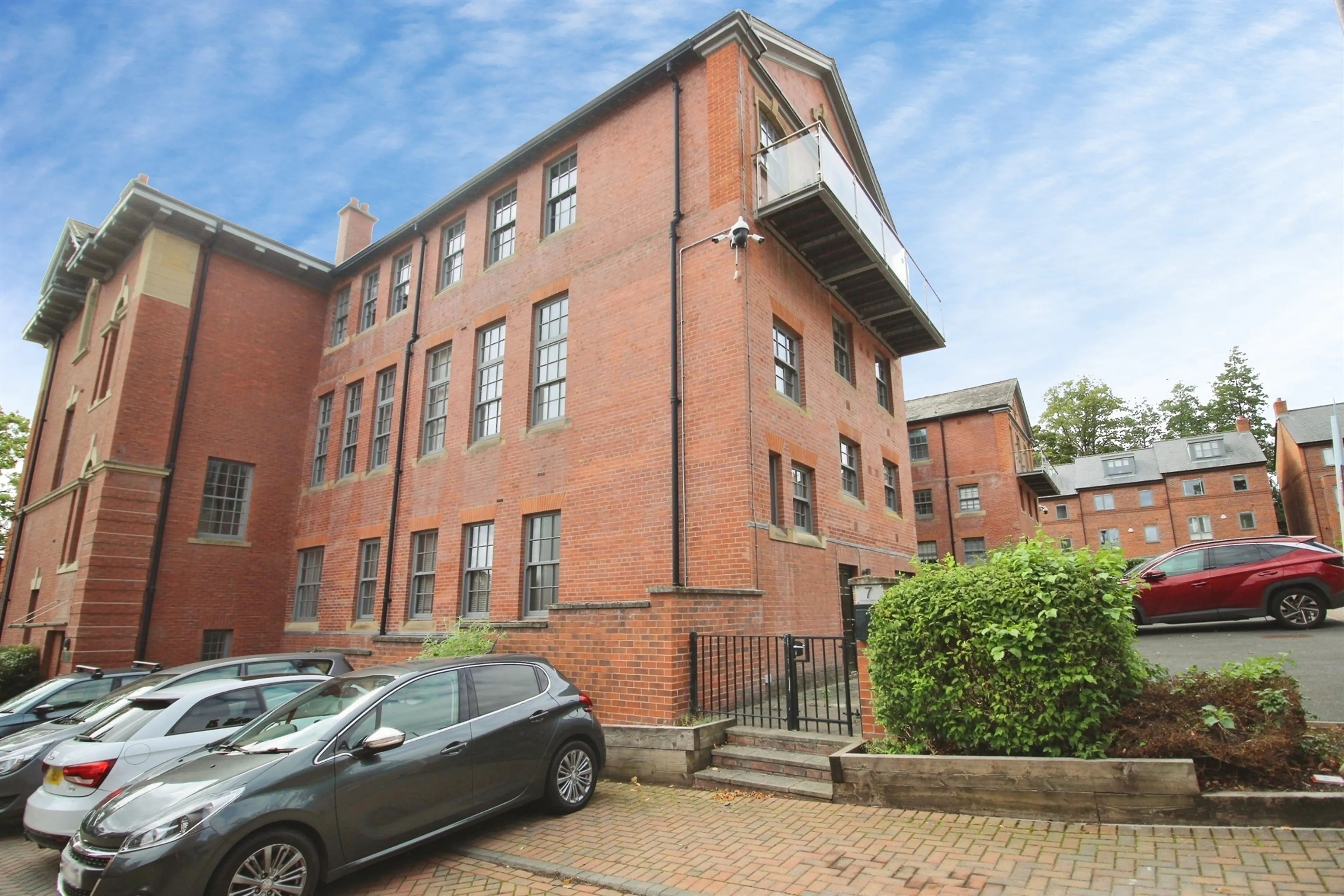 Property at Victoria Gardens, Hyde Park, Leeds