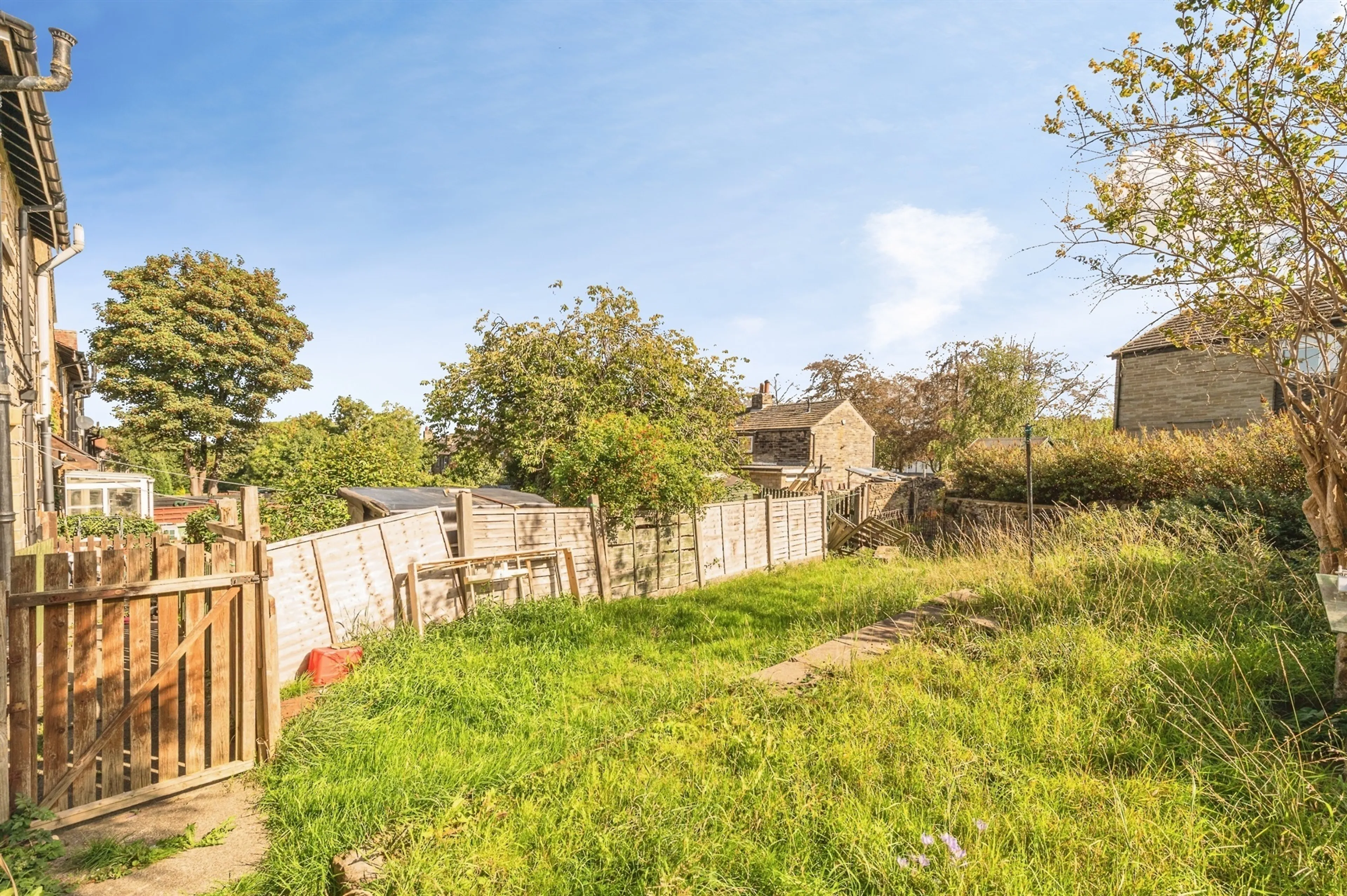 Property at Hall Cross Road, Huddersfield
