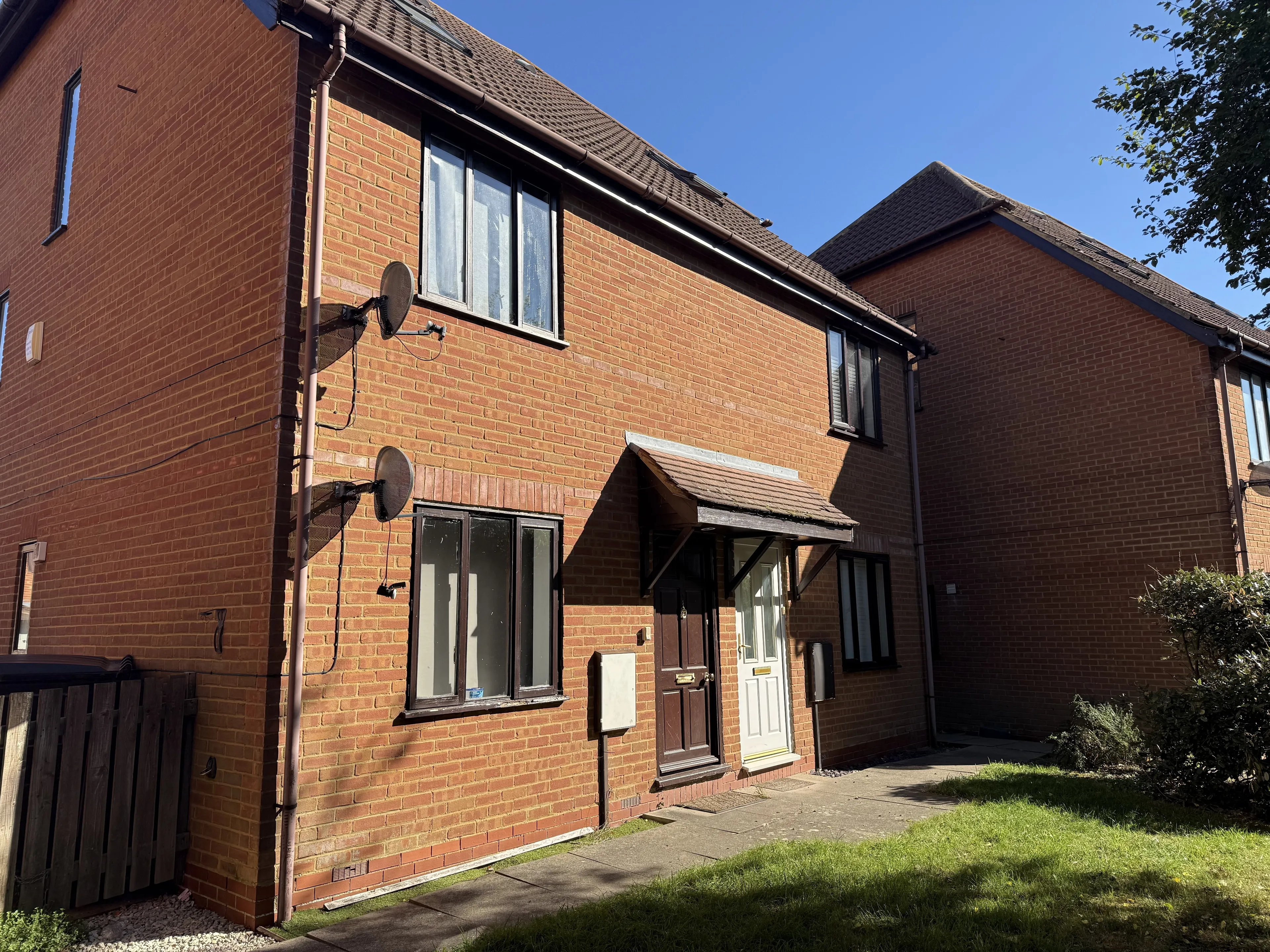 Property photo 0