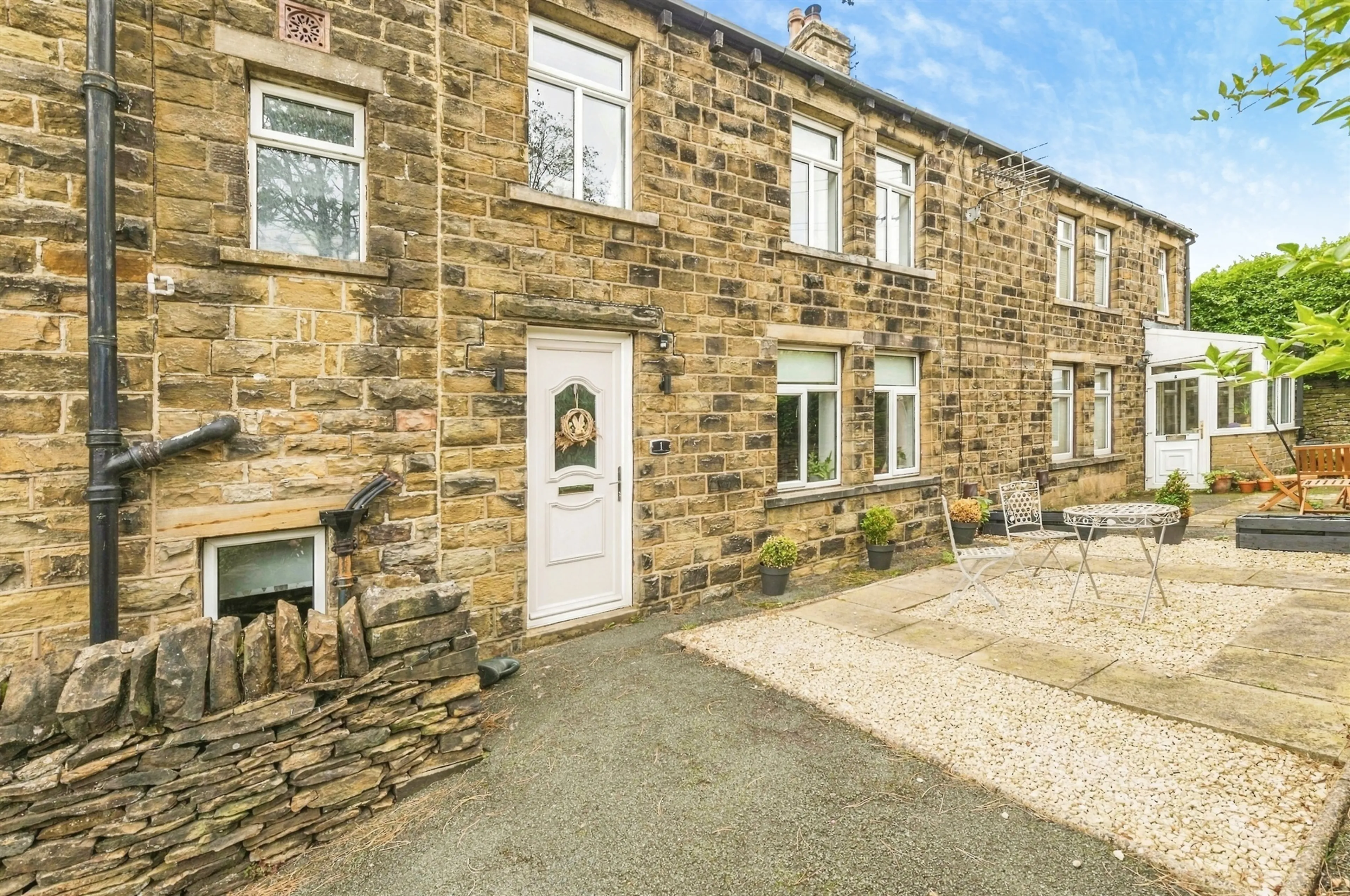 Property at Cumberworth Road, Skelmanthorpe, Huddersfield