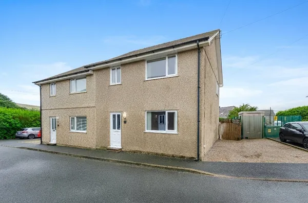 Maes Hyfryd, Llanaelhaearn, Caernarfon, Gwynedd, LL54