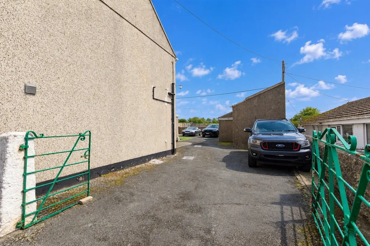 Bodffordd, Llangefni, Isle of Anglesey, LL77
