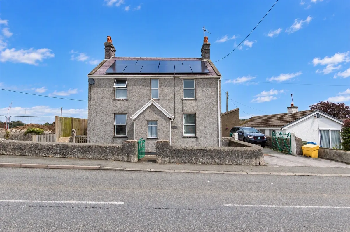 Bodffordd, Llangefni, Isle of Anglesey, LL77