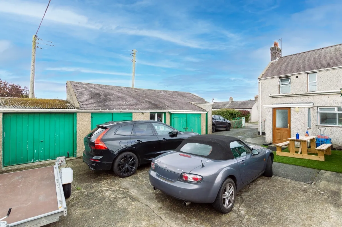 Bodffordd, Llangefni, Isle of Anglesey, LL77