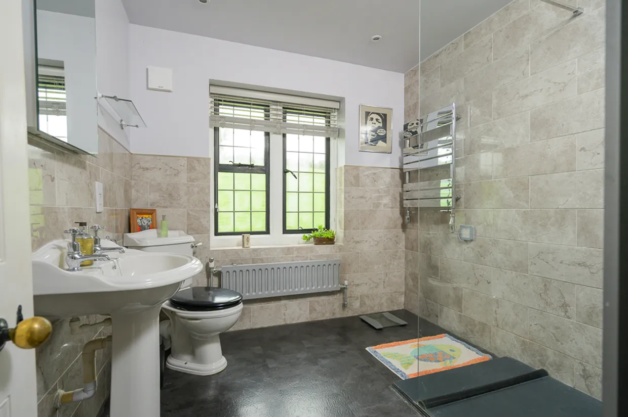 Pincott Lane, Pitchcombe, Stroud, GL6 photo 17