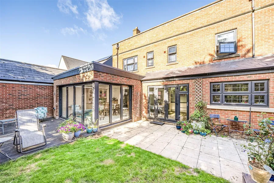 Property Image 5