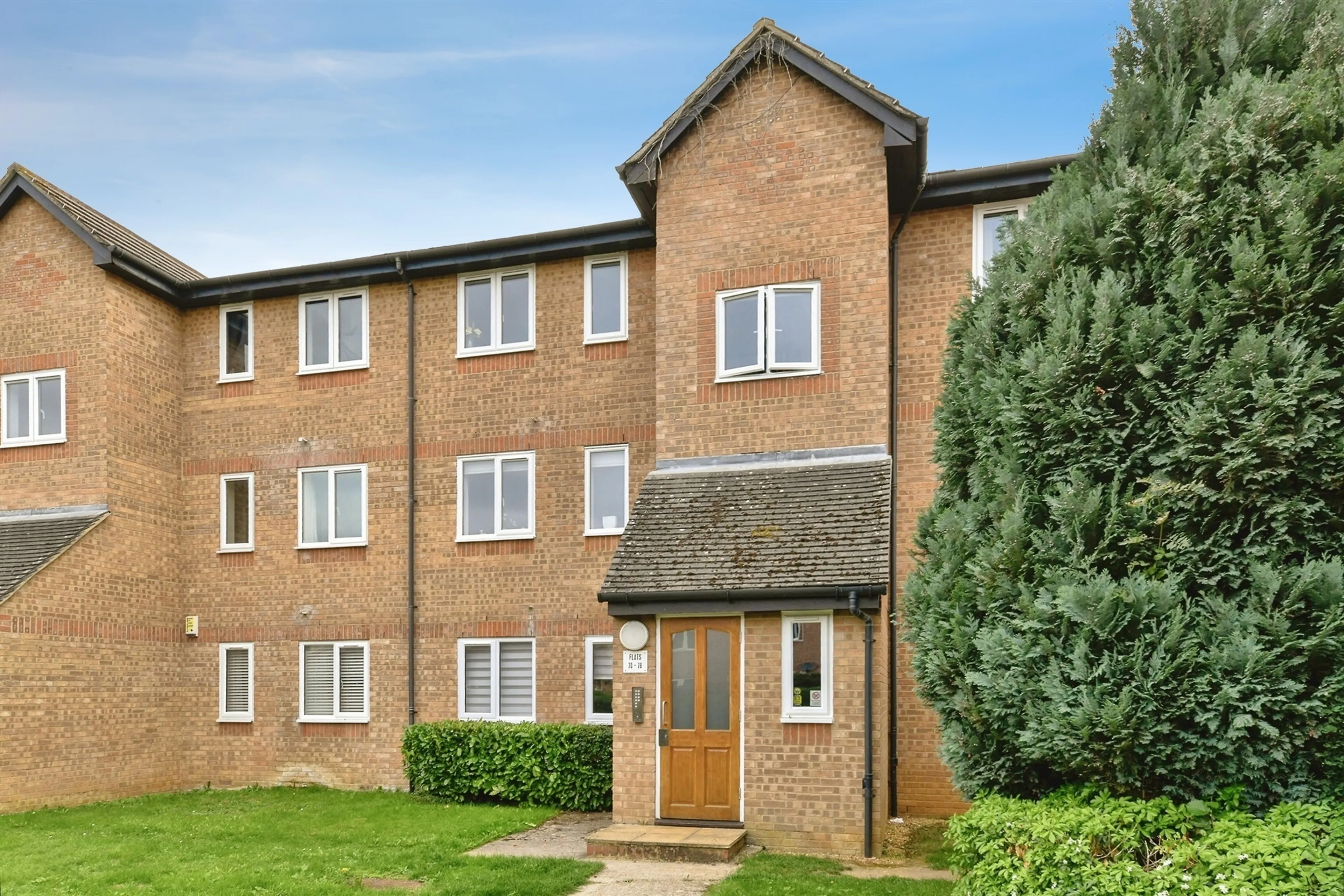 Property photo 0