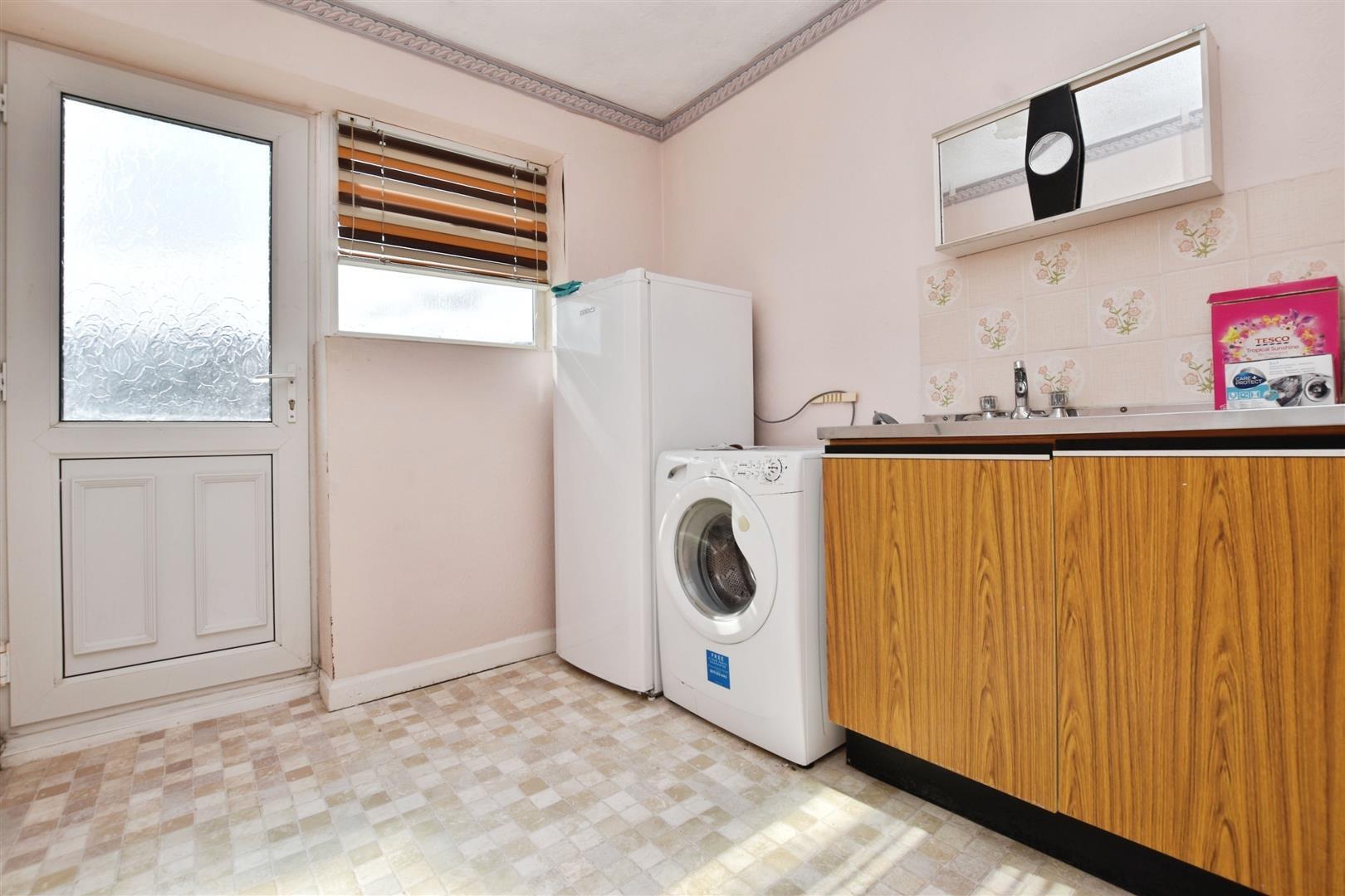 Inmans Road Image 12