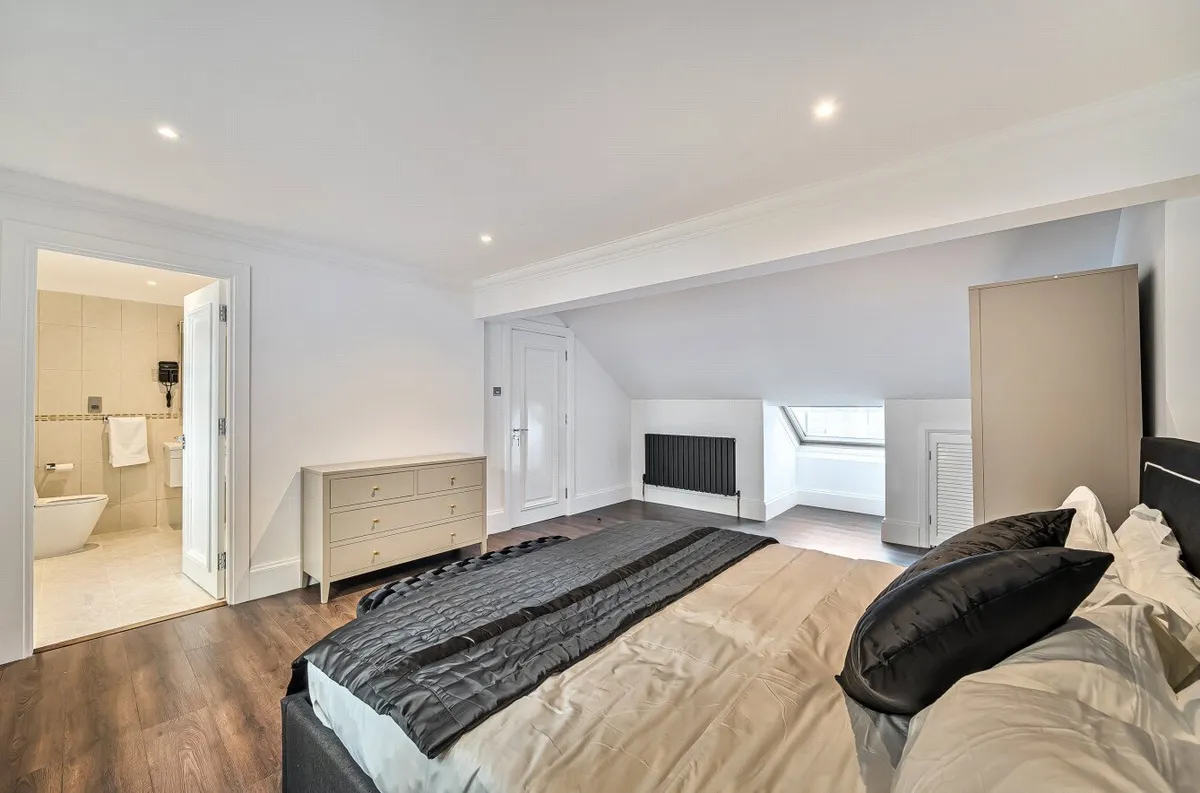 Elvaston Mews, London, SW7