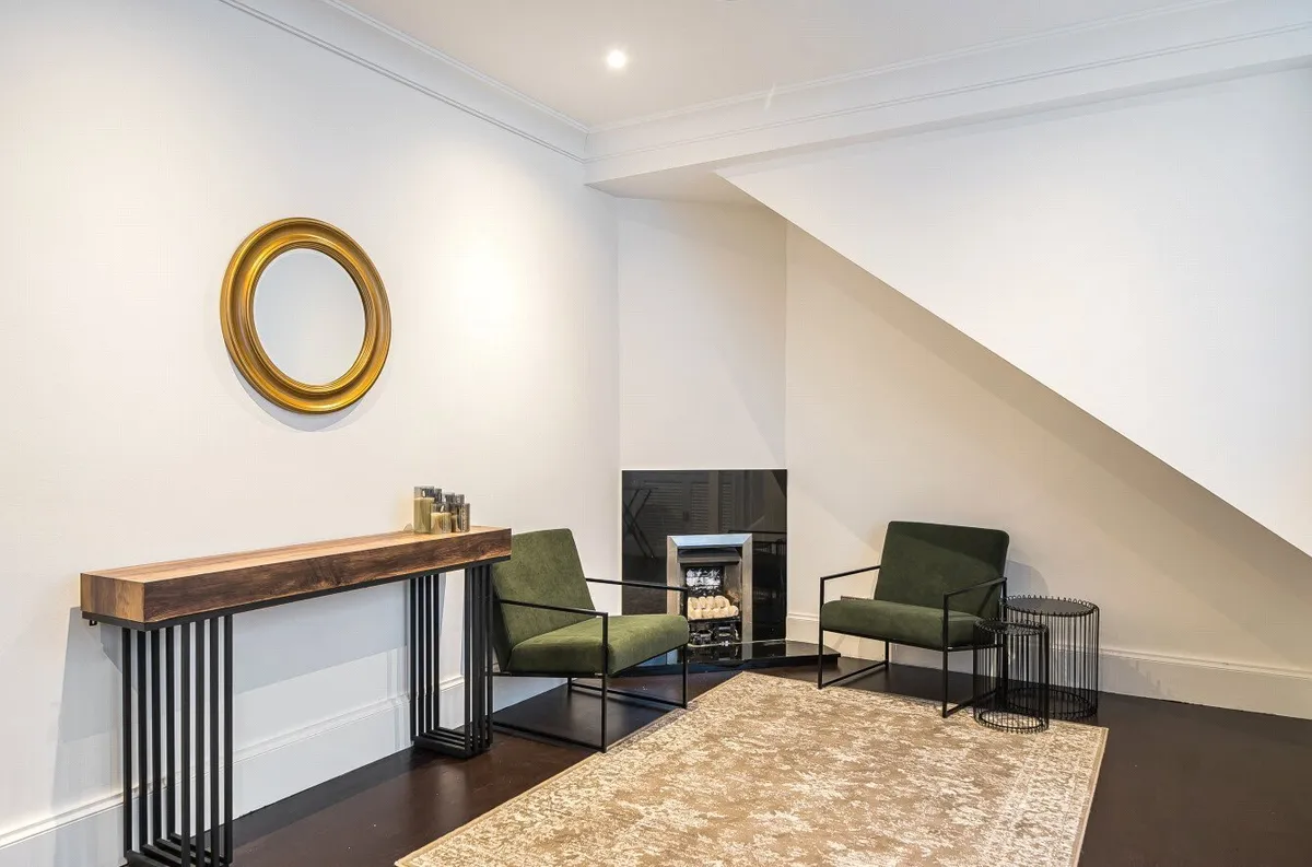 Elvaston Mews, London, SW7
