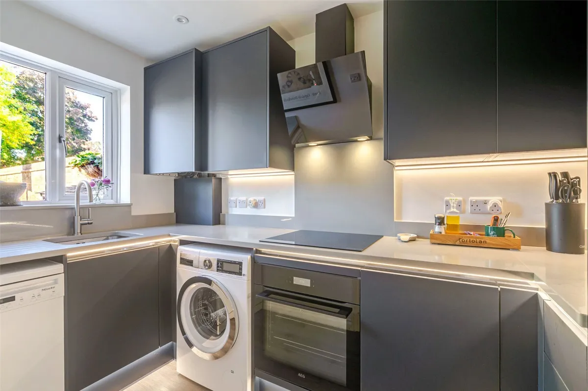 Pound Meadow, Sherfield-on-Loddon, RG27