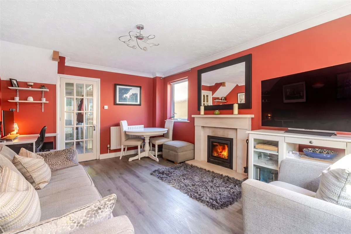 Pound Meadow, Sherfield-on-Loddon, RG27