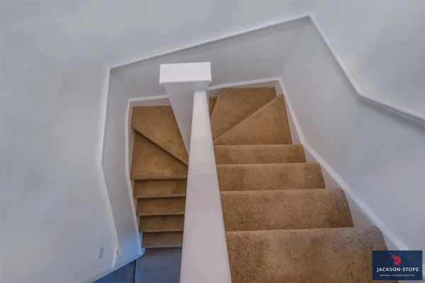 Armstrong Close, Newmarket, CB8 photo 18