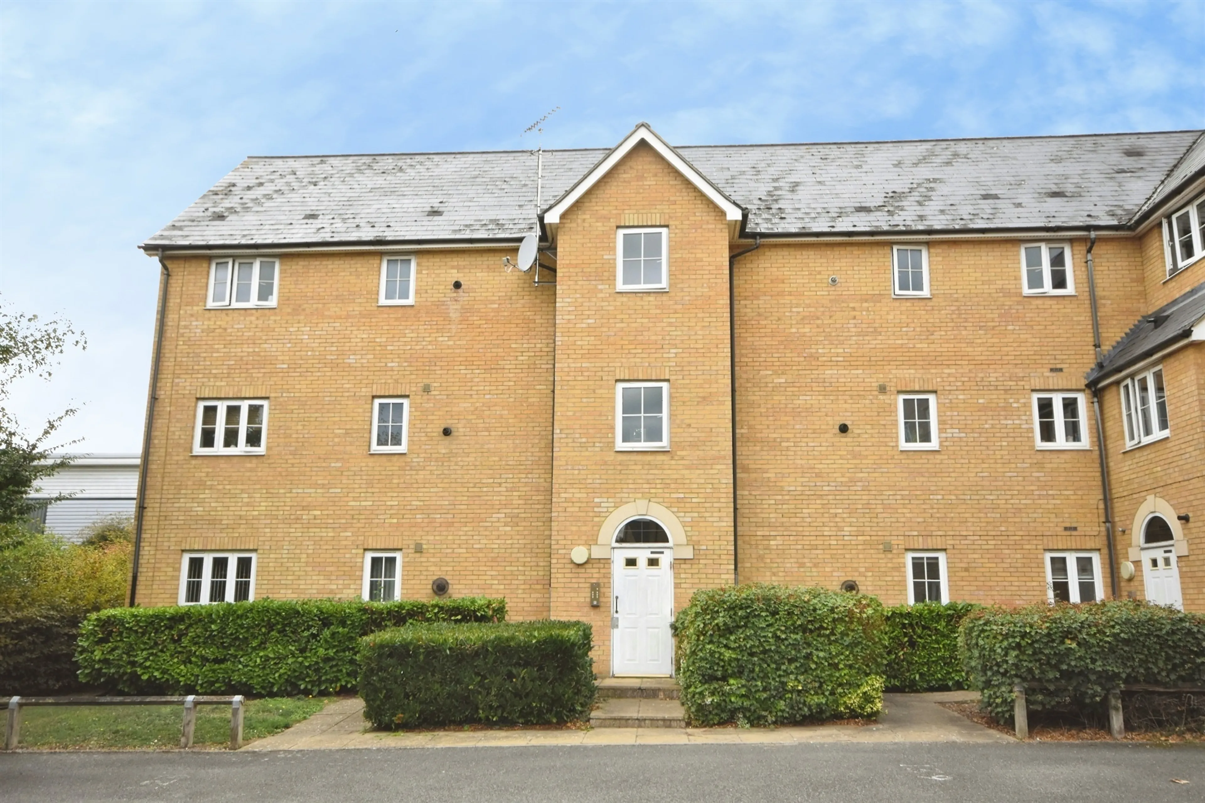 Property photo 0