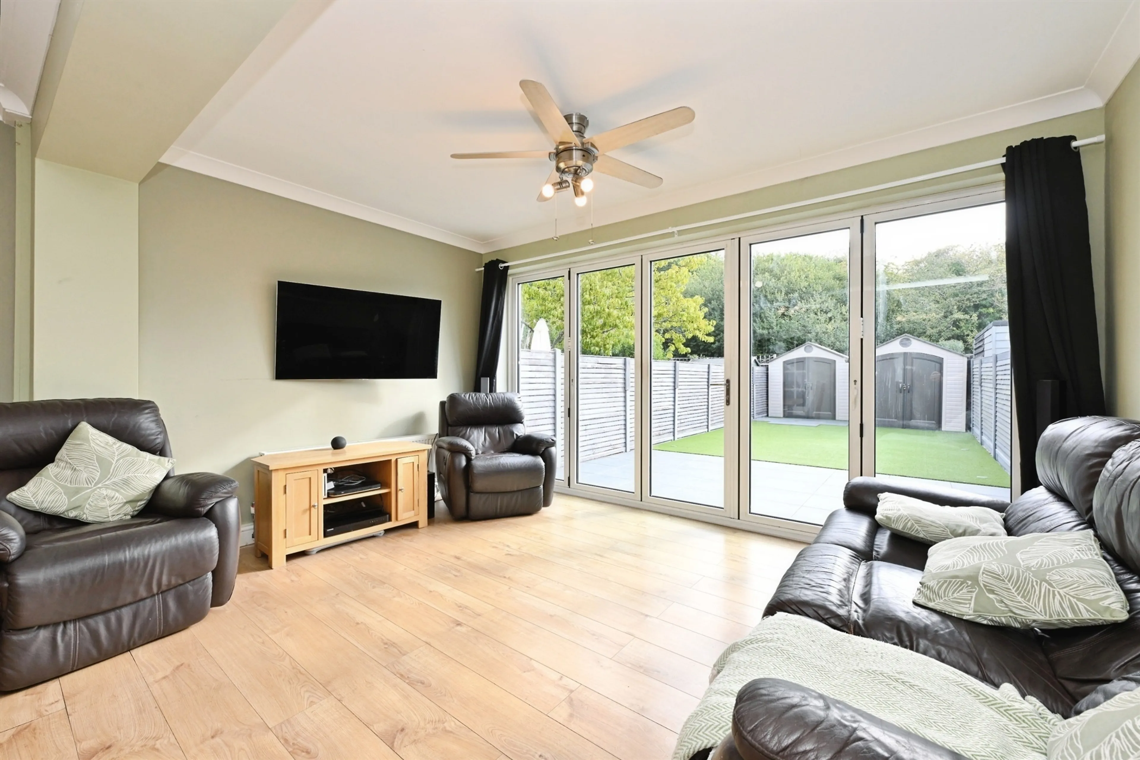 Property at Crownfield, Broxbourne