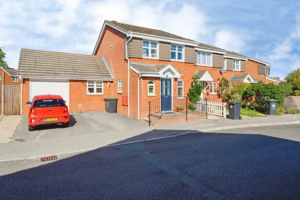 Sapphire Close, Gosport, Hampshire, PO12