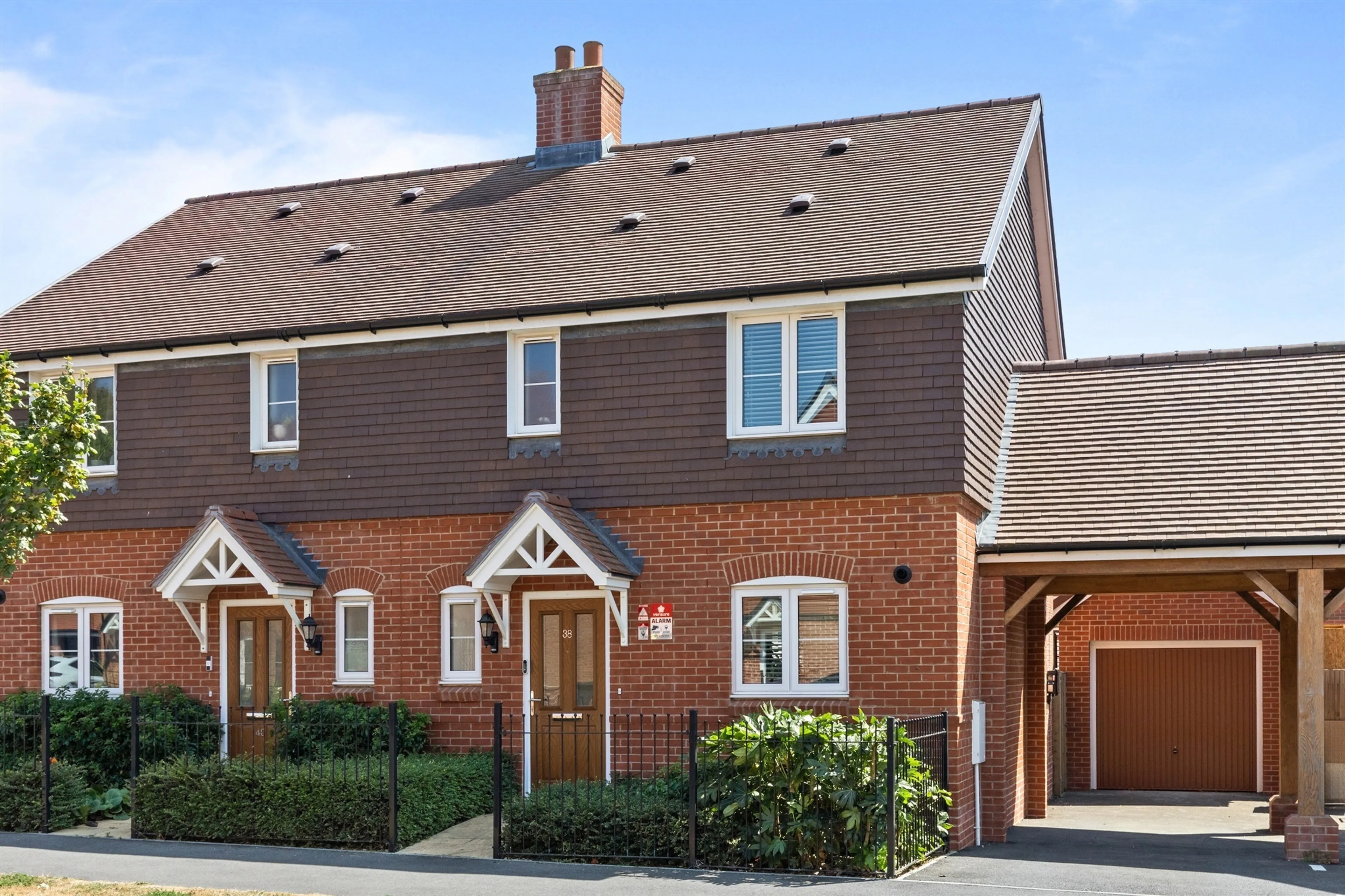 Property at Narcissus Rise, Worthing