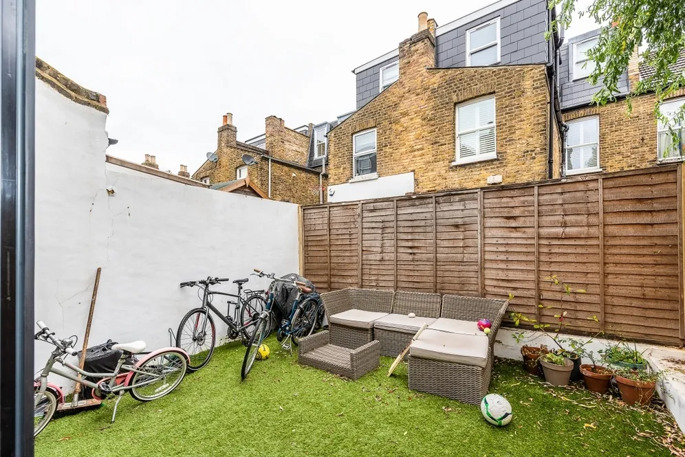 Squarey Street London SW17 photo 8