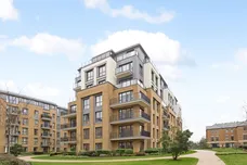 Pinewood Gardens Teddington TW11 photo 11