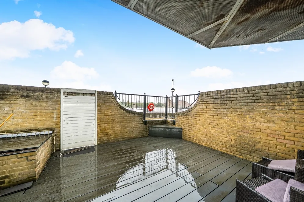 Pacific Wharf, Rotherhithe, SE16 photo 15