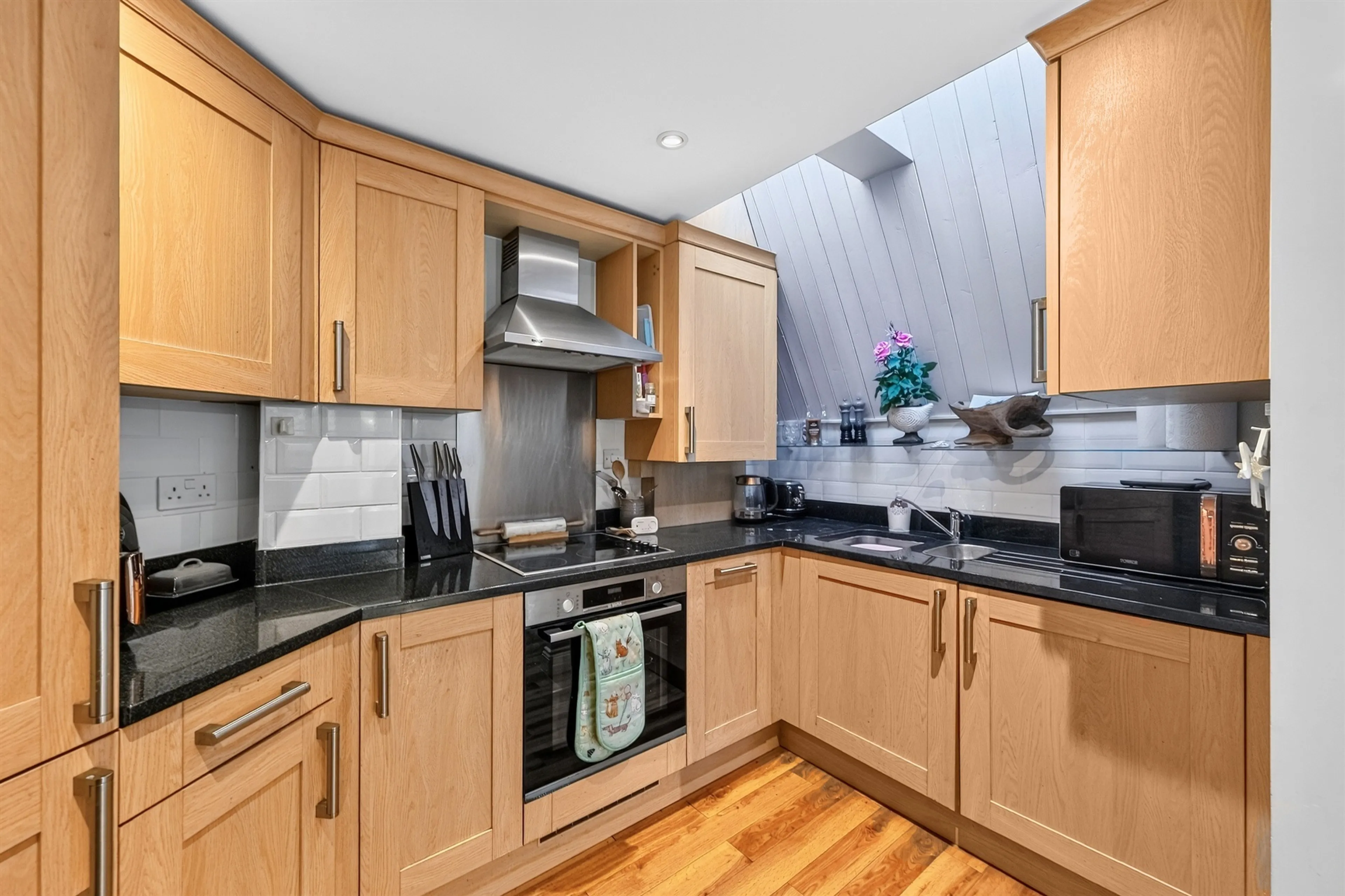 Property at Hogarth Lane, London