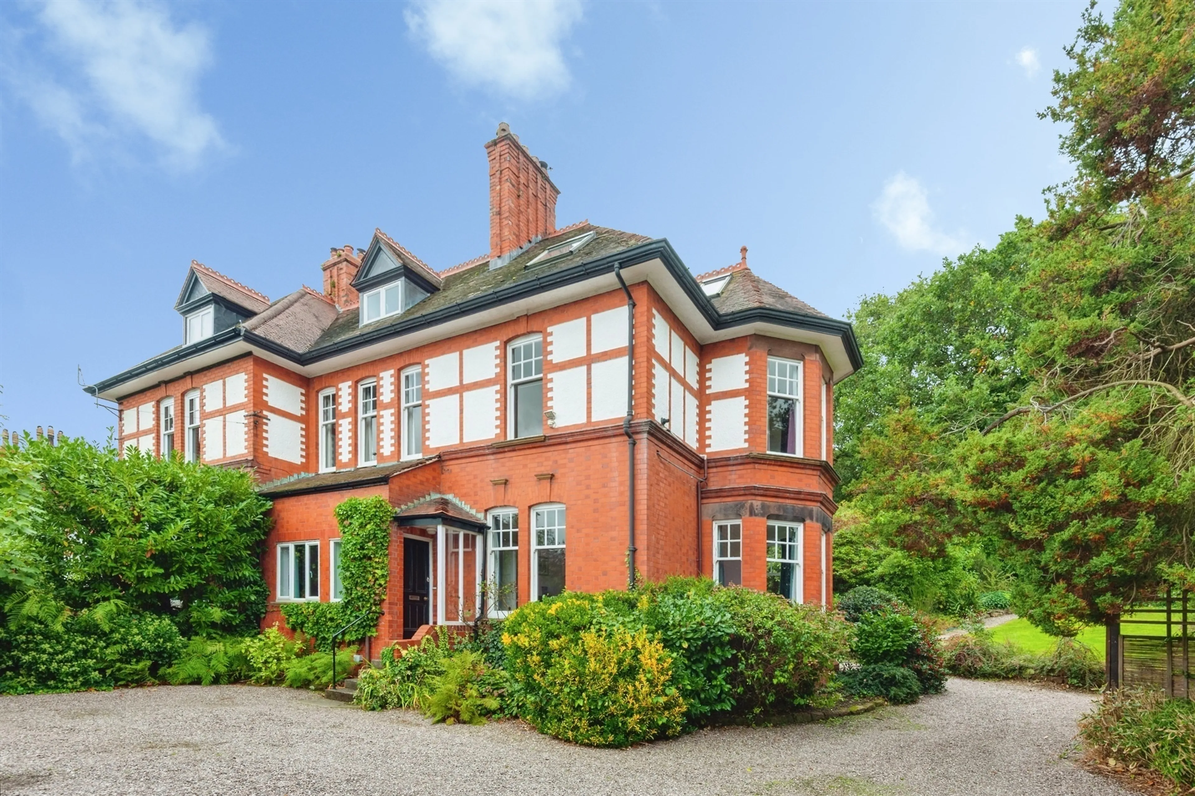 Property at Vicarage Lane, Helsby, Frodsham