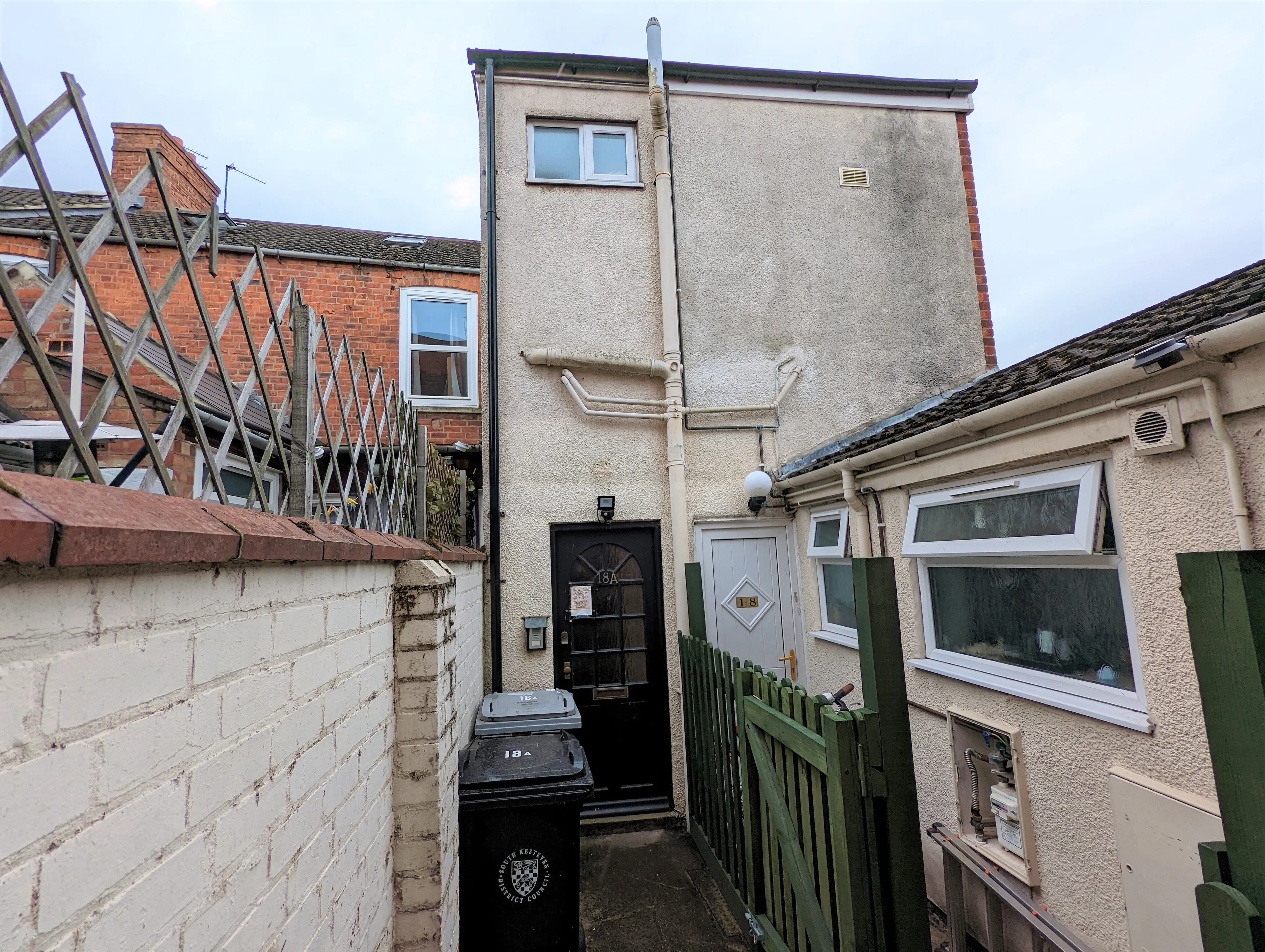 Property photo 0
