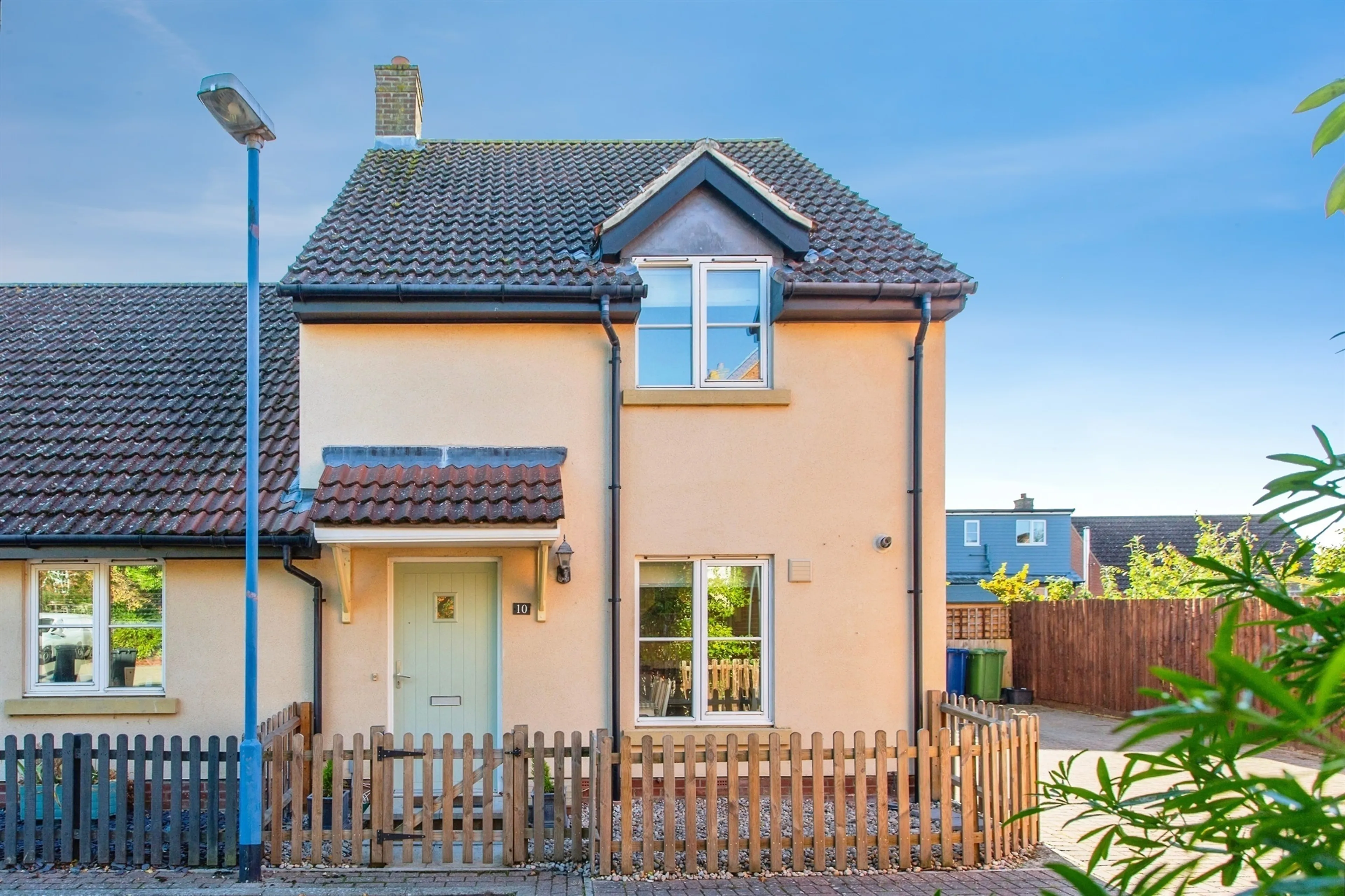 Property photo 0