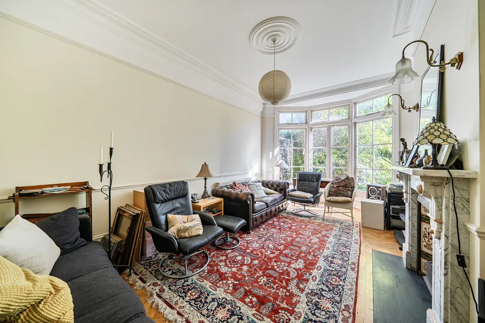 Collingwood Avenue, London, N10 photo 11