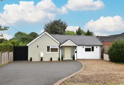 Toms Lane, Kings Langley, WD4