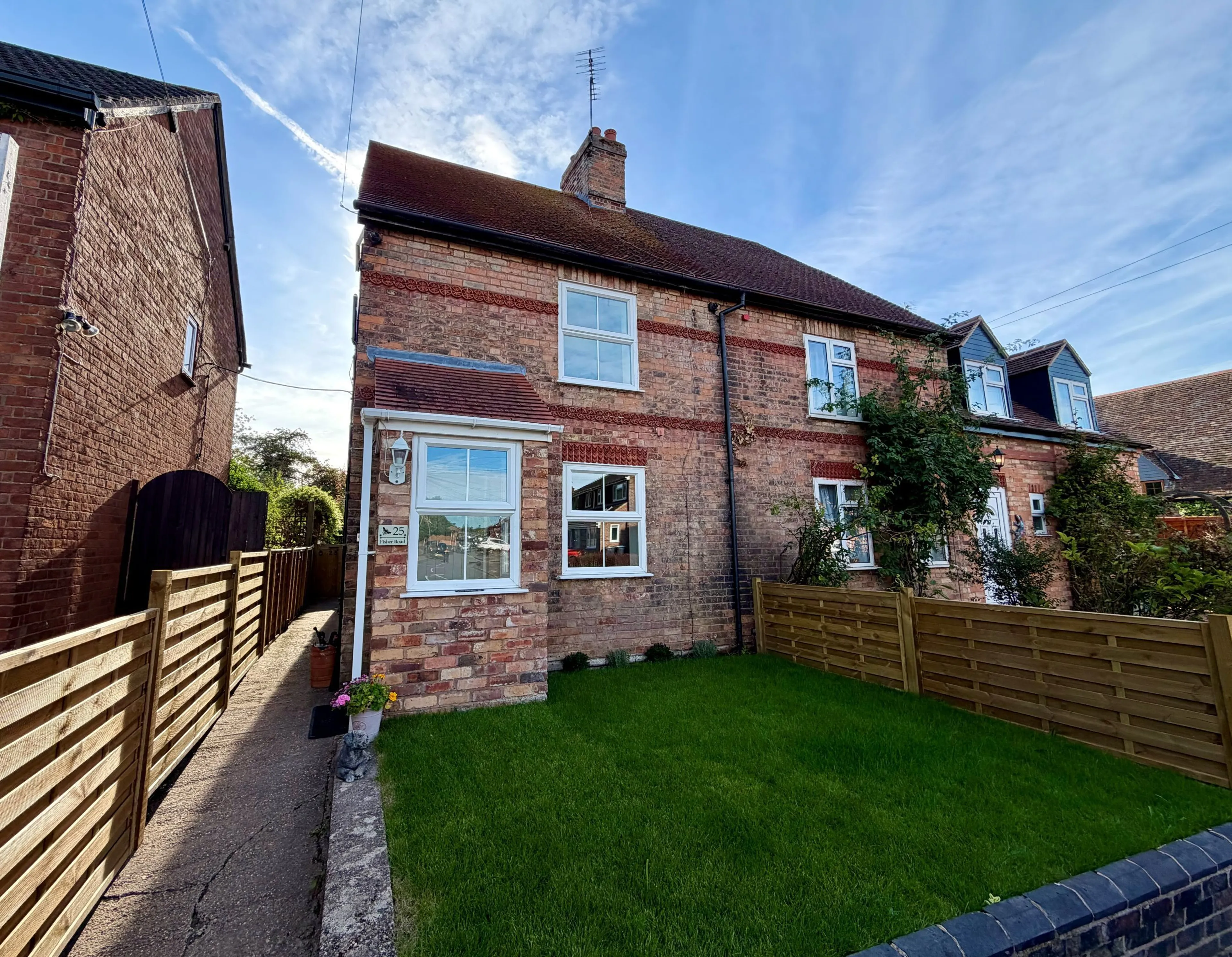 Property photo 0