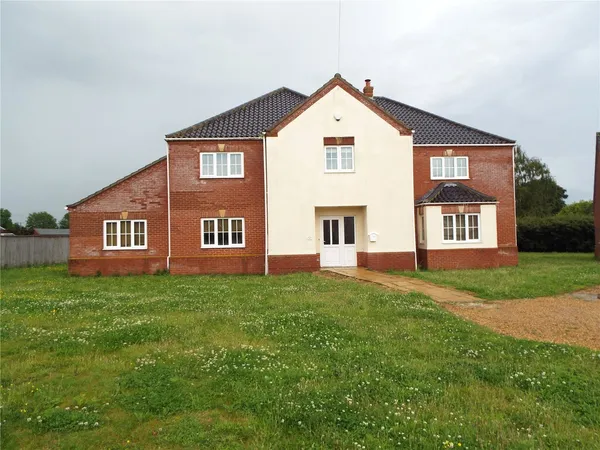 Station Road, Little Fransham, Dereha...