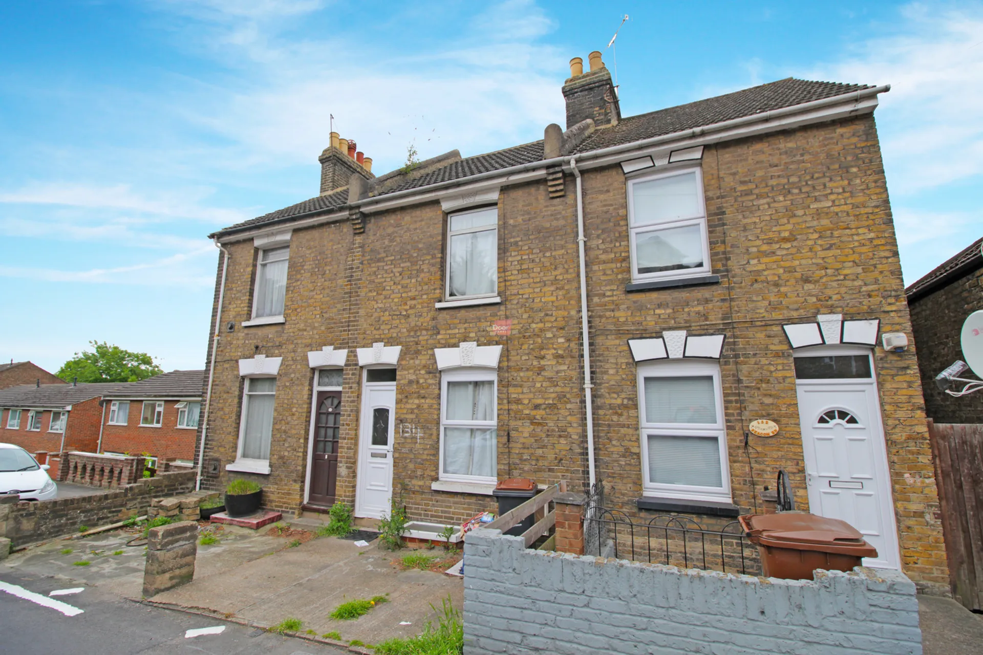 Property photo top 0