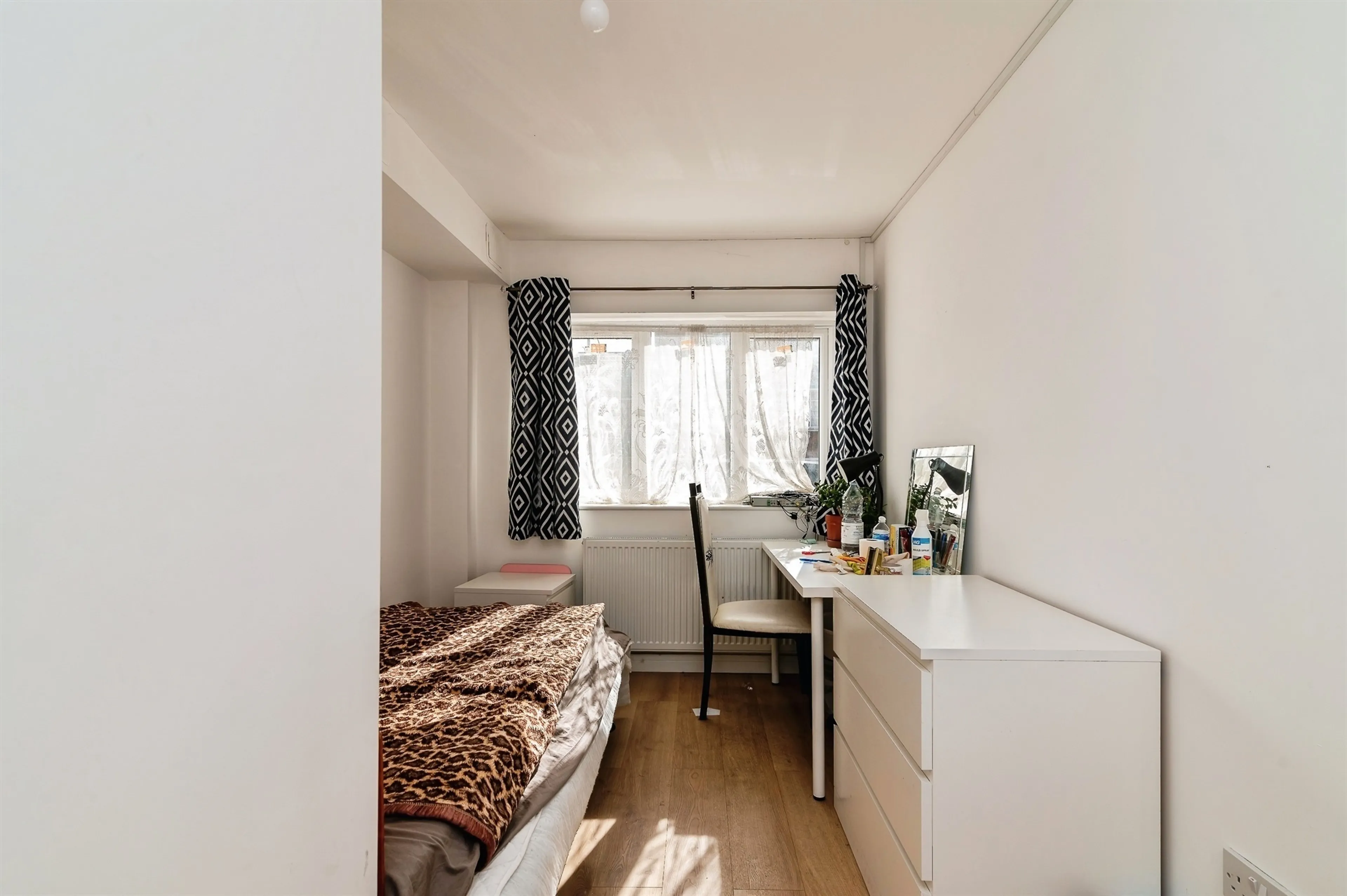 Property at Clinton Court, Nottingham
