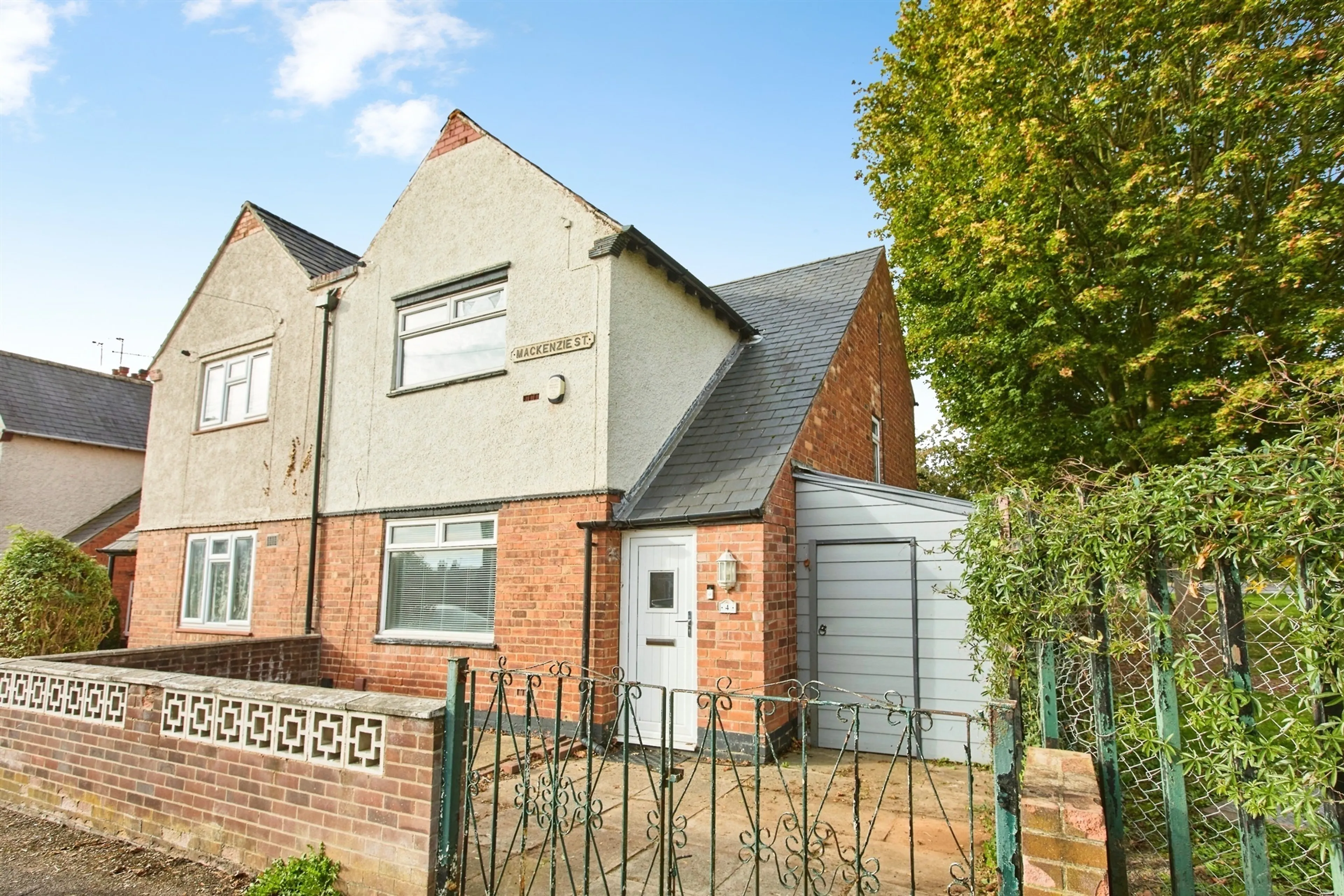 Property photo 0