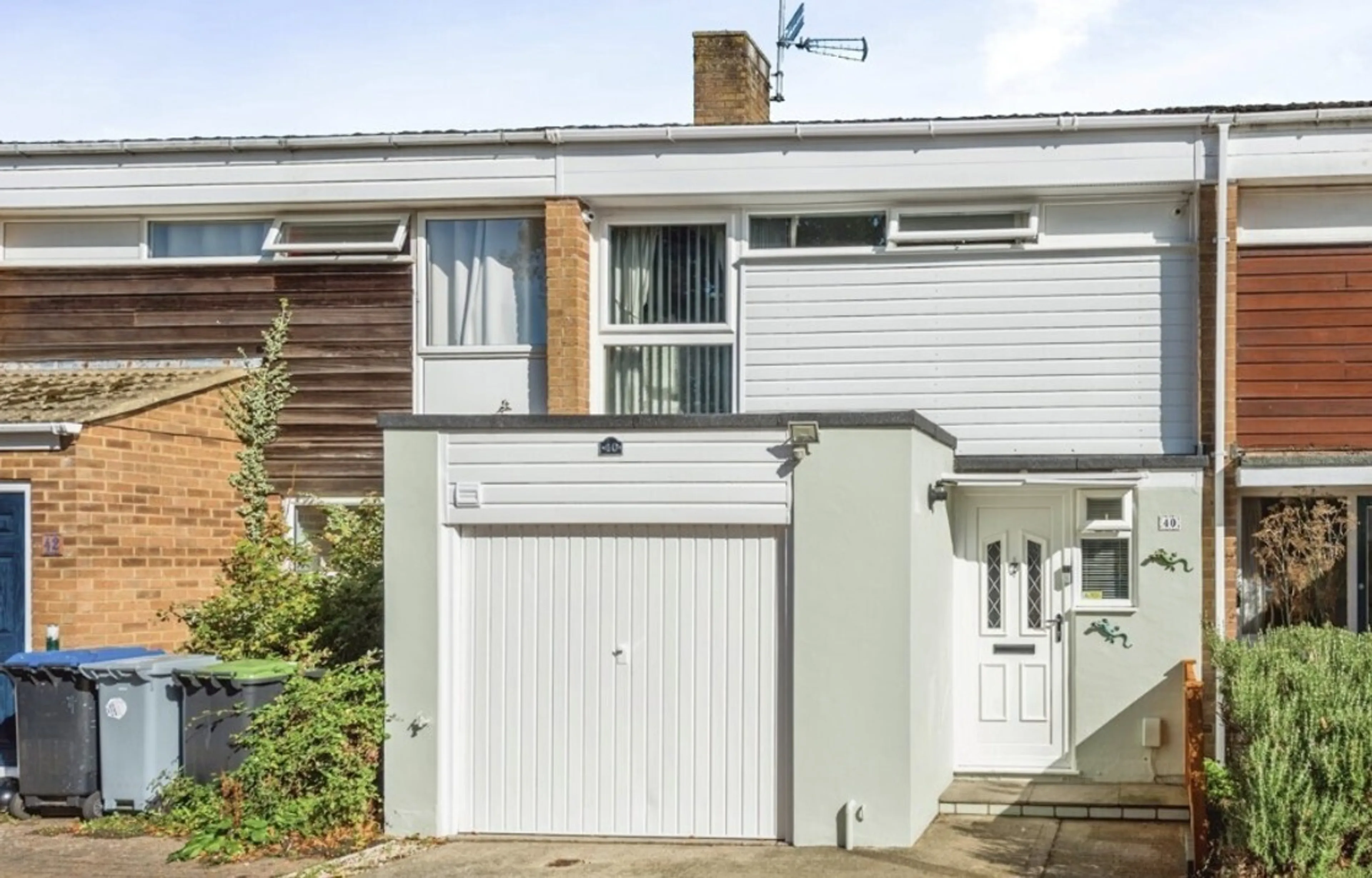 Property photo 0