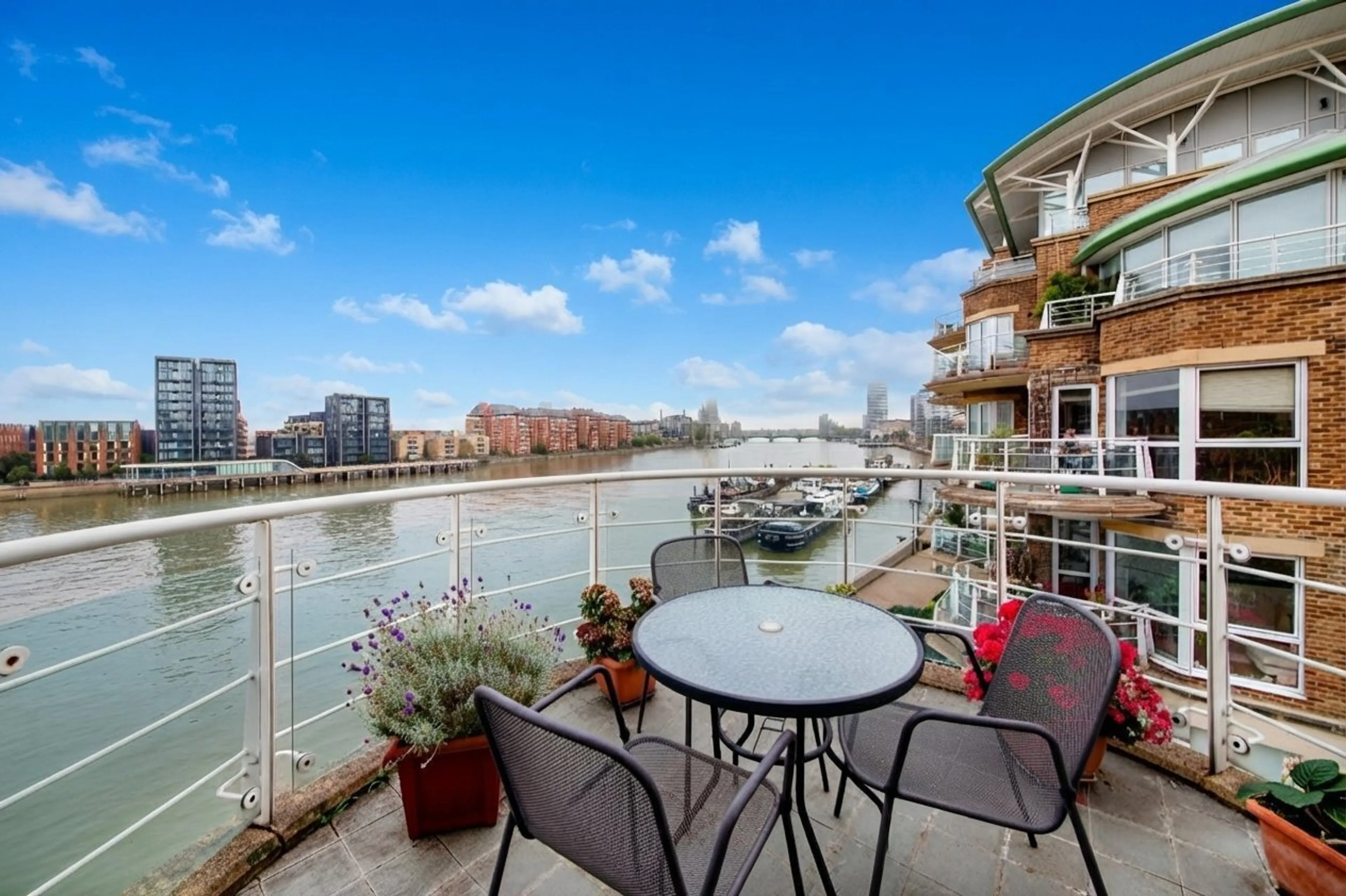 Property at Mendip Court, Chatfield Road, London, SW11