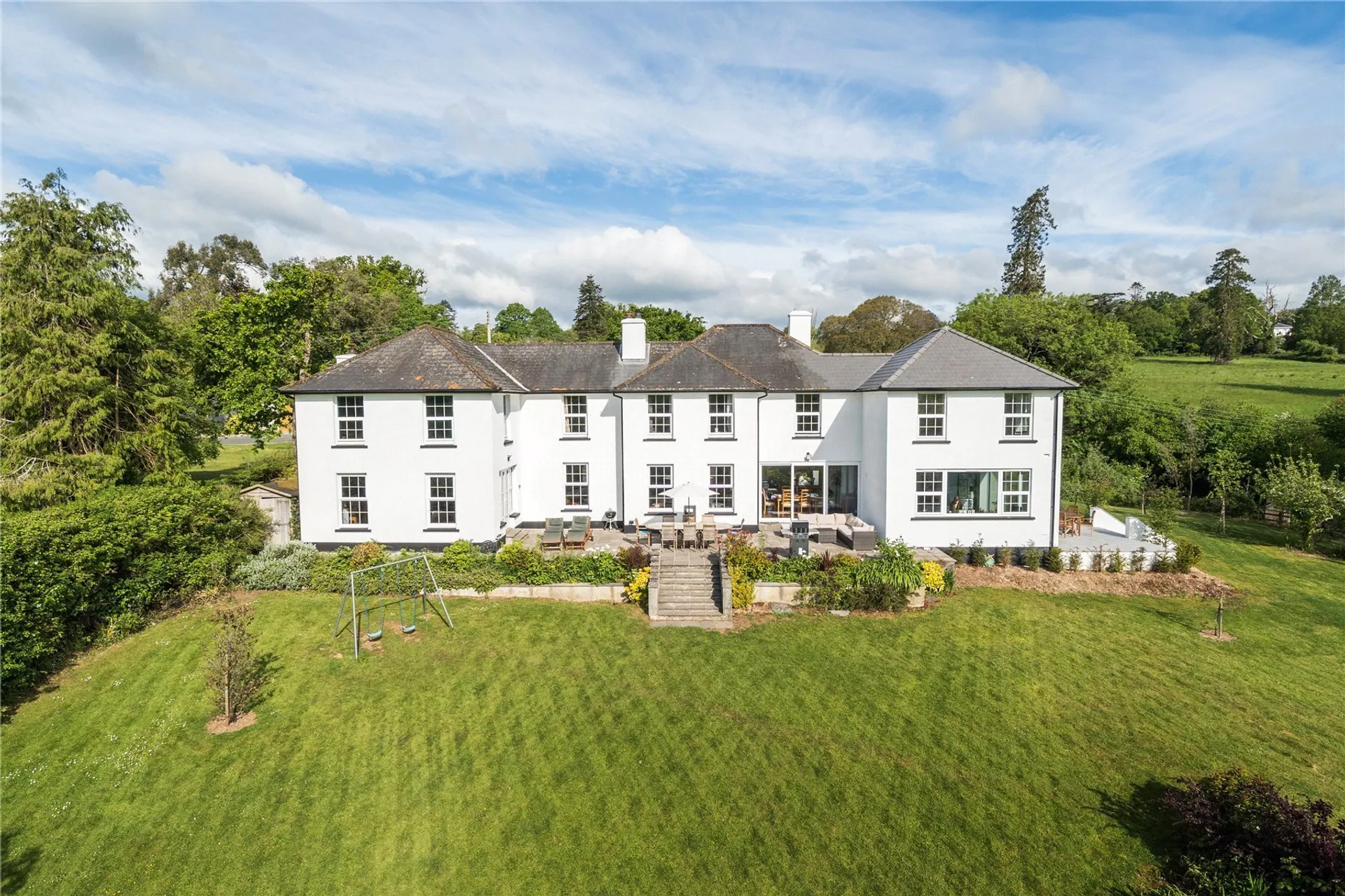 Property photo top 0