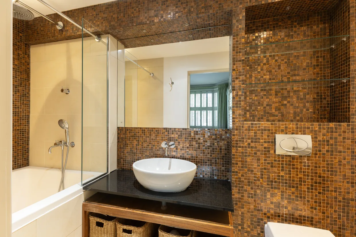 Thorney Hedge Road, London, W4 photo 19