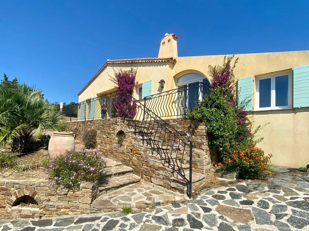 Bormes-les-Mimosas, 83230, France