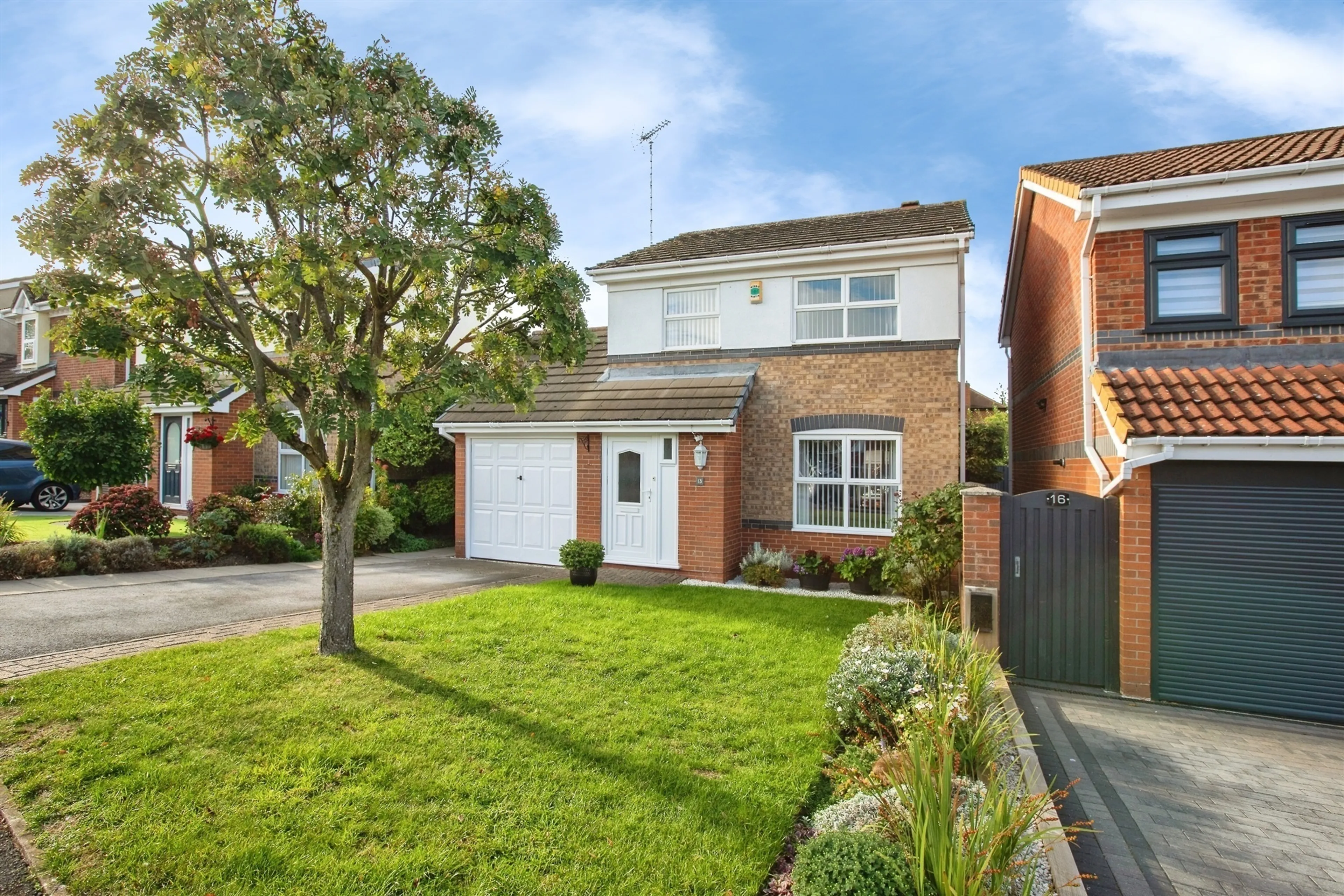 Property photo 0