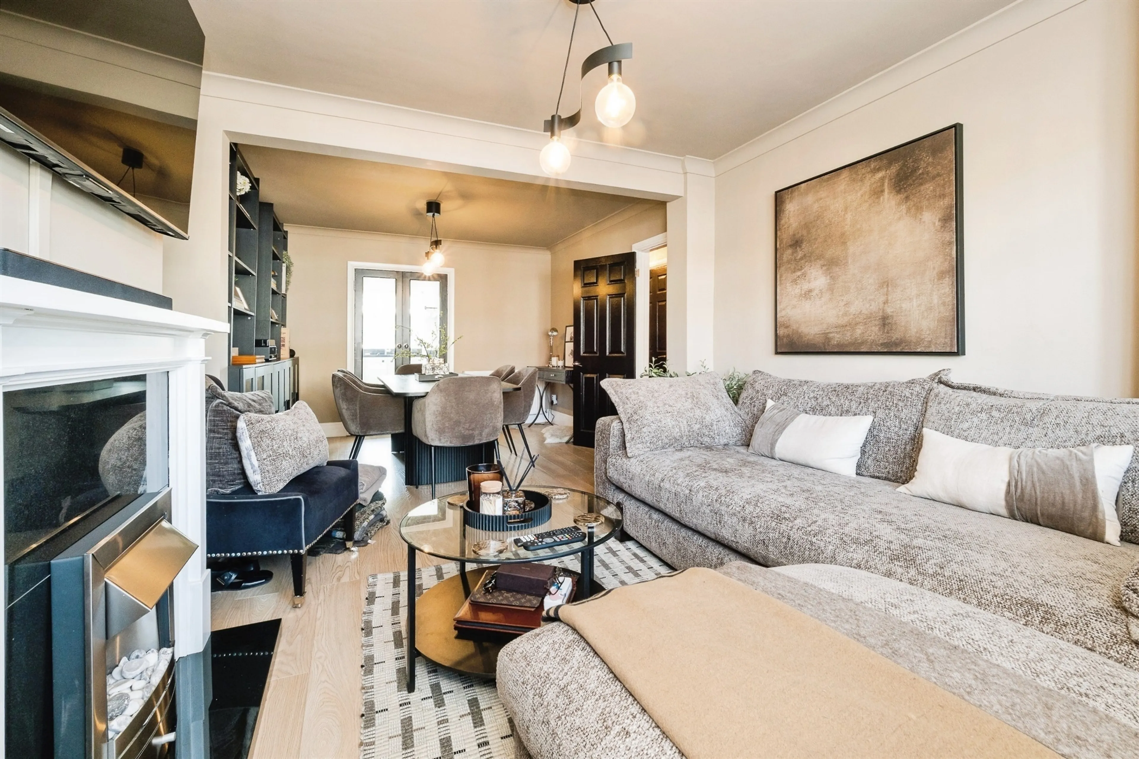 Property at Lynwood Drive, Romford